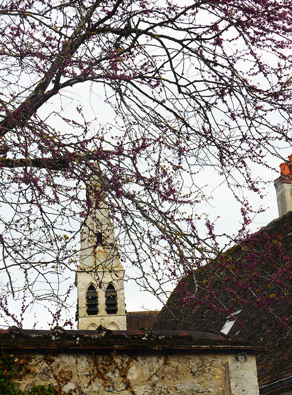 flèche du clocher de l'abbatiale St Pierre-St Paul, XVème. flèche du clochet de l'abbatiale St Pierre-St Paul, XVème.